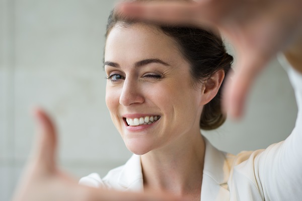 8 Smile Makeover Secrets Nobody Talks About